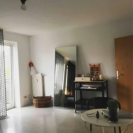 아파트 2 Privat Studio Mit Balkon In